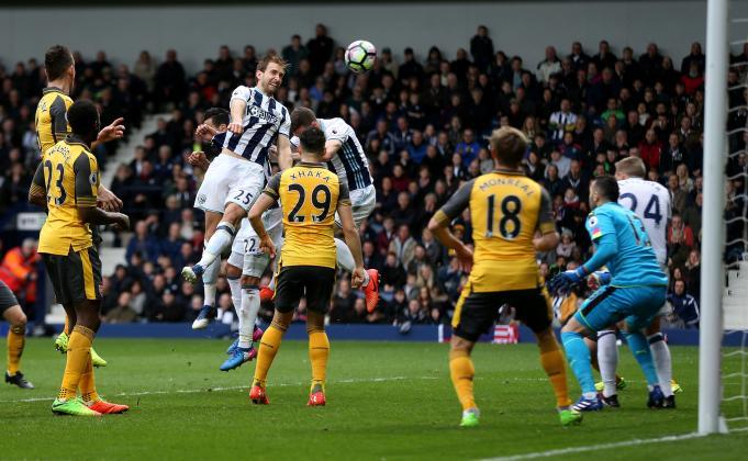 Craig Dawson Scored Twice for West Brom Against Arsenal