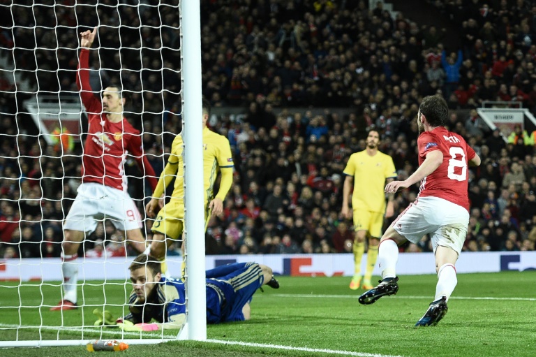 Juan Mata tapped in from close range to give Manchester United the lead.