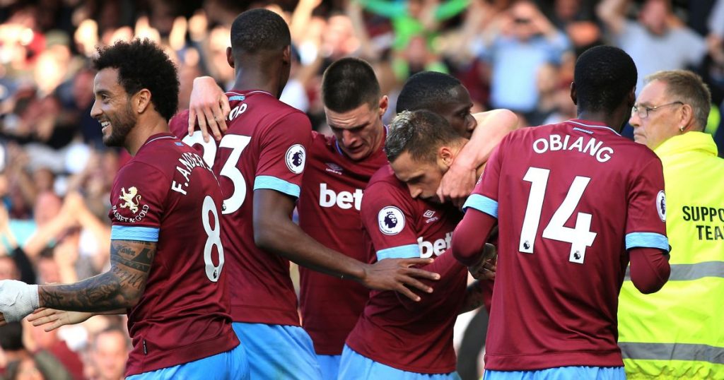 West Ham players celebrate after scoring. (Getty Images)
