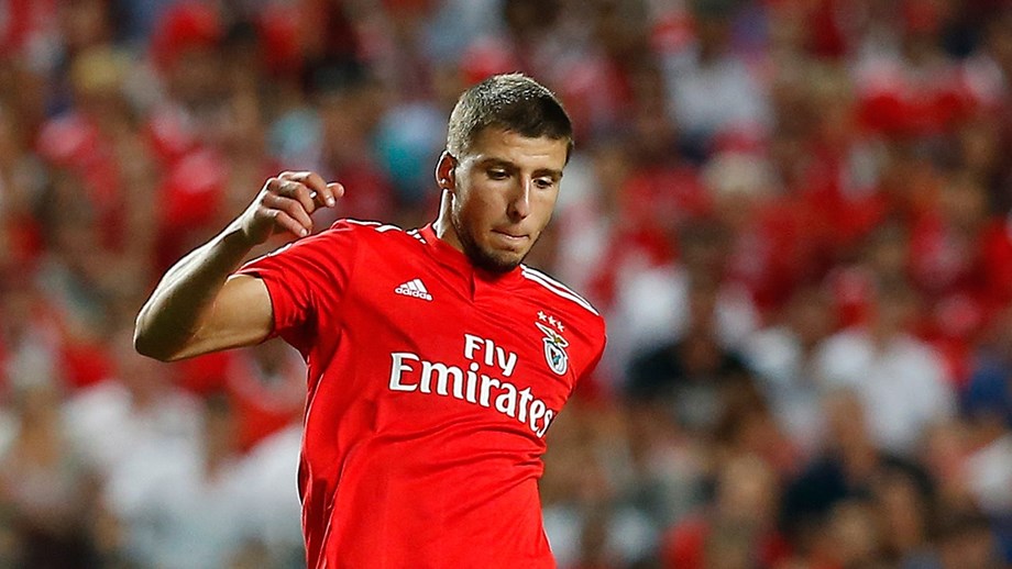 Benfica defender Ruben Dias in action. (Getty Images)