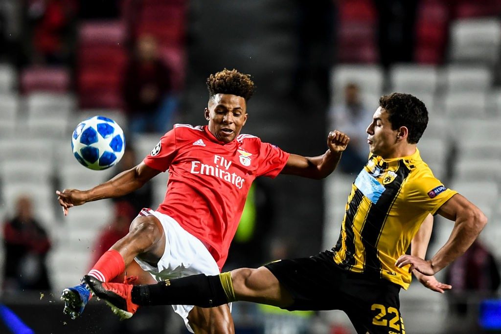 Benfica midfielder Gedson Fernandes in action. (L) (Getty Images)