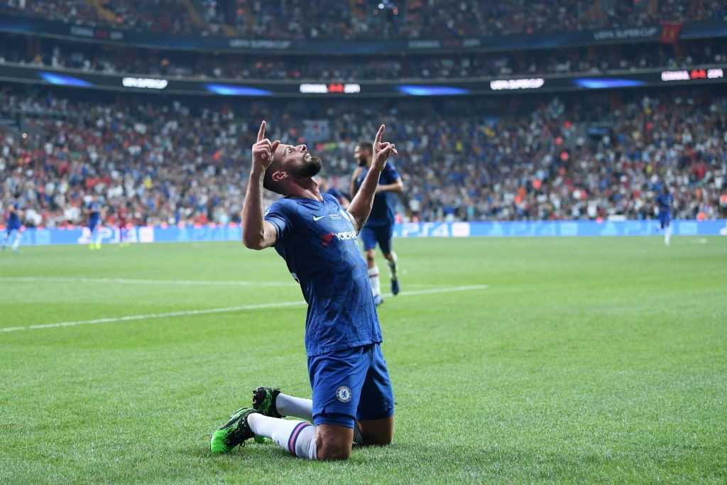 Chelsea striker Olivier Giroud celebrates after scoring against Liverpool in the UEFA Super Cup. (Getty Images)