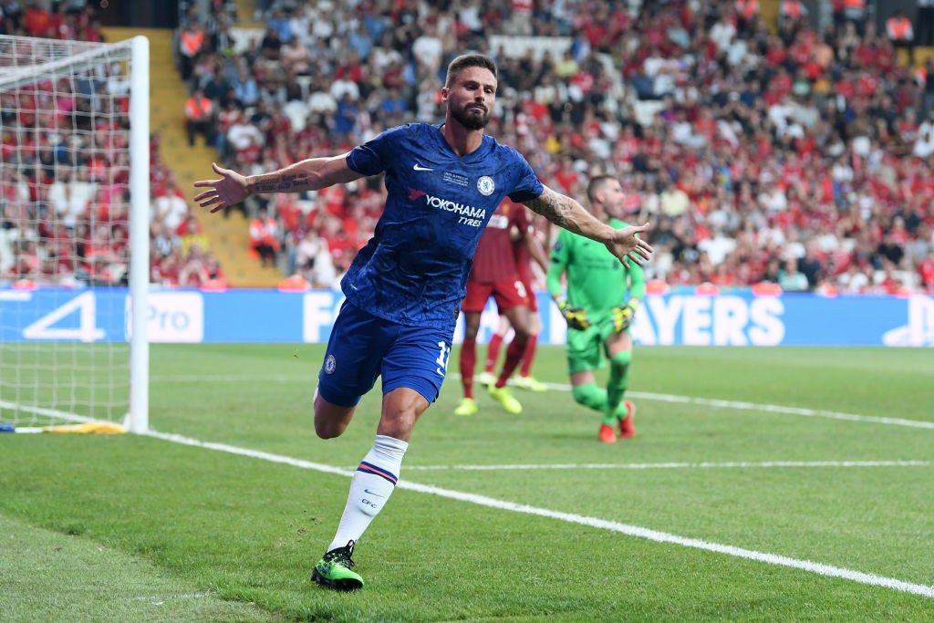 Chelsea striker Olivier Giroud celebrates after scoring against Liverpool in the UEFA Super Cup. (Getty Images)