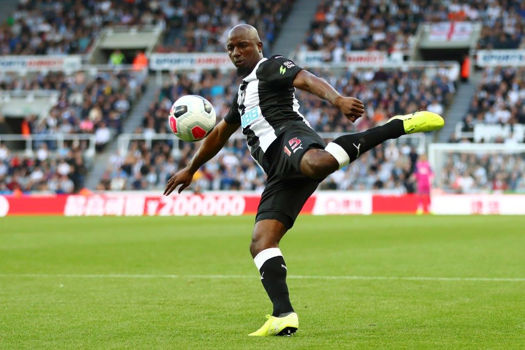 Jetro Willems shoots during the Premier League match between Newcastle United and Brighton. (Getty Images)